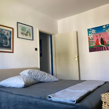 Apartment Dub Center Ii