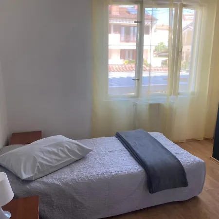 Apartmán Dub Center Ii *
